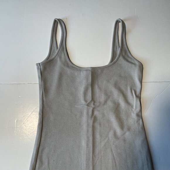 Forever 21 Mid Calf Length Light Grey Scoop Neck Dress Back Stitch Size Small - Picture 2 of 9